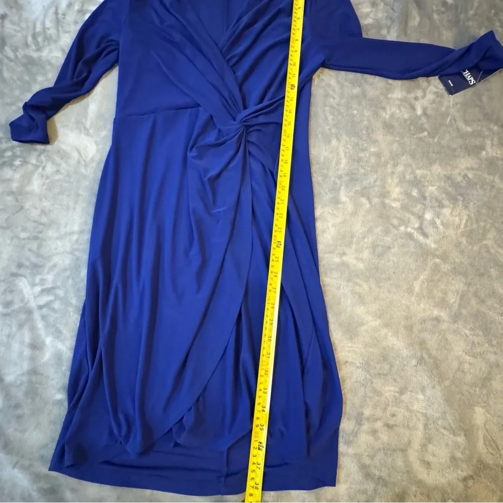 Chaps Royal Blue Dress

#1344 - Picture 3 of 7